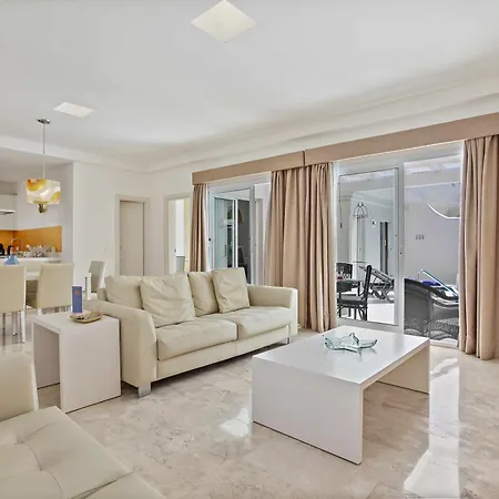 Prive Royal - Bahiazul Βίλα