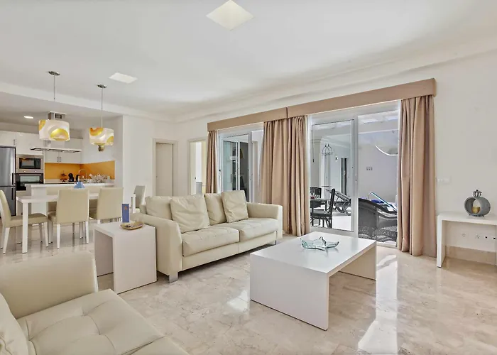 Prive Royal - Bahiazul Villa